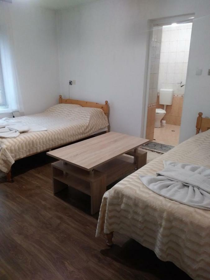 Guest house Emmy Trigrad Extérieur photo
